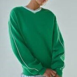 BDG Vinny Oversized V-Neck Pullover